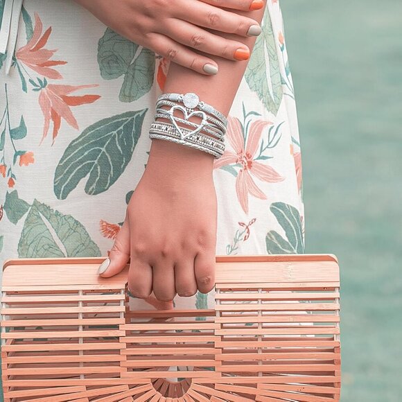 Heart Leather Wrap Bracelet Silver Boho Cuff Rhinetone Magnetic Clasp Women - Picture 3 of 9